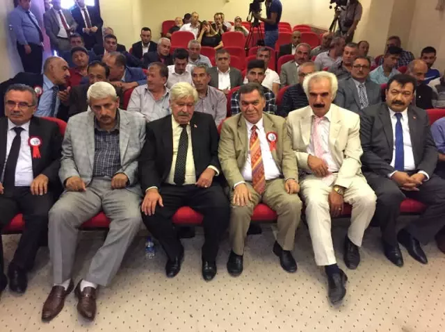 Yılın Ahisi Aday Adayları Plaketlerini Aldı Yılın Ahisi Aday Adayları Plaketlerini Aldı