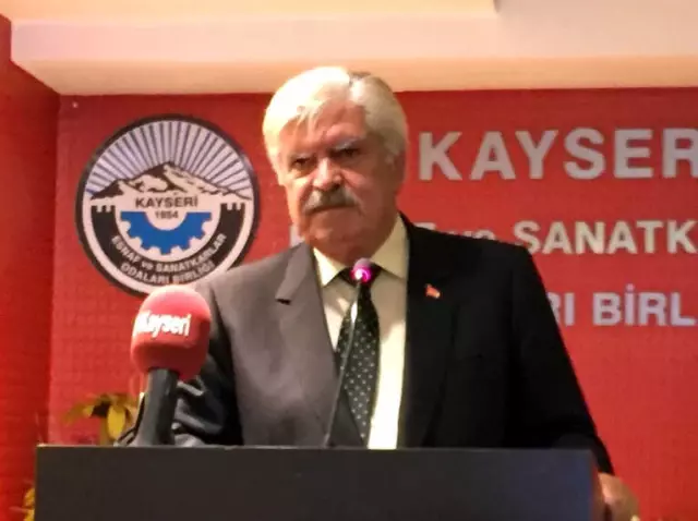 Yılın Ahisi Aday Adayları Plaketlerini Aldı Yılın Ahisi Aday Adayları Plaketlerini Aldı