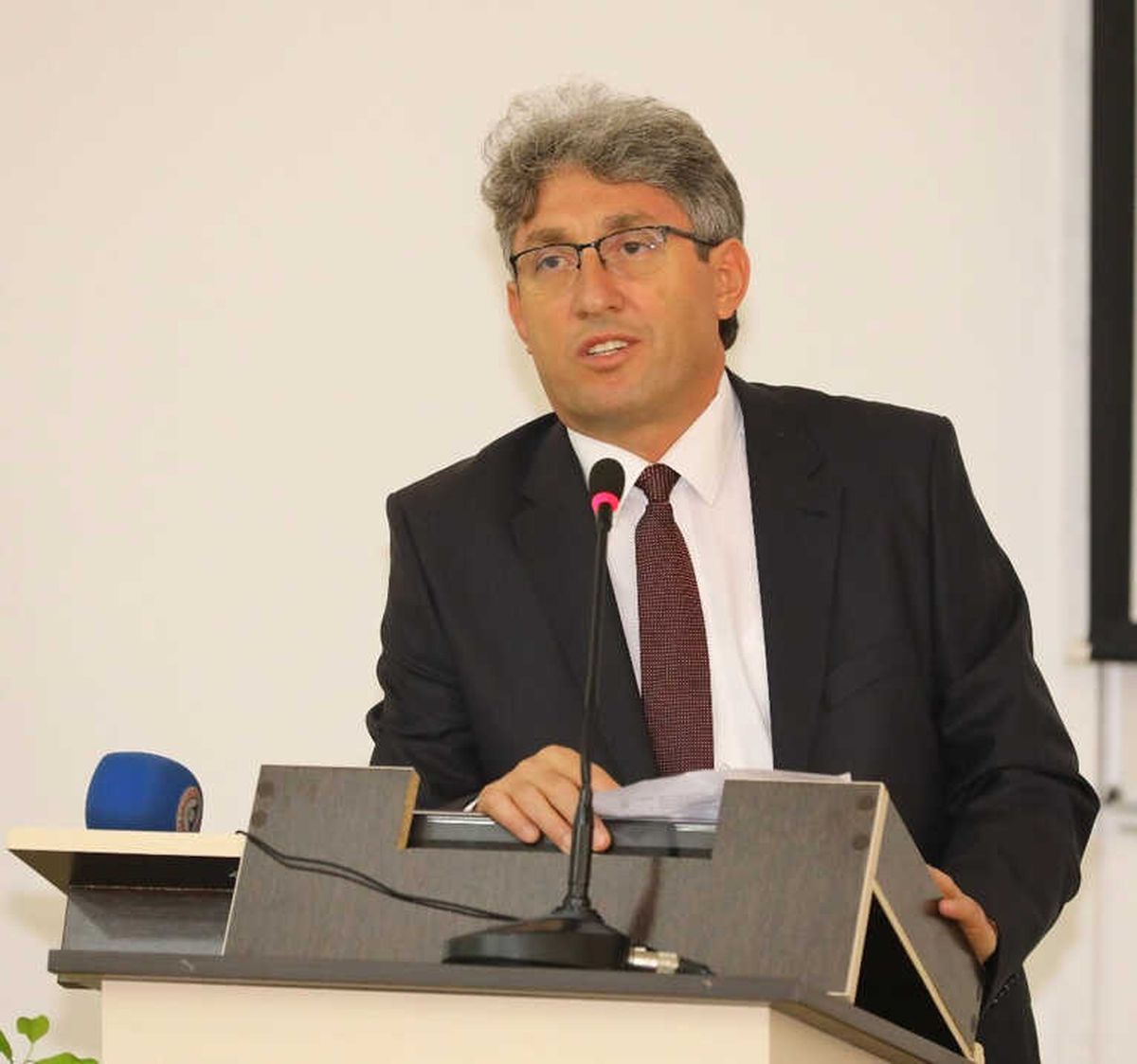 Erü Tıp Fakültesi'nde Vefat Eden Emekli Öğretim Üyesi İçin Anma Programı Düzenlendi