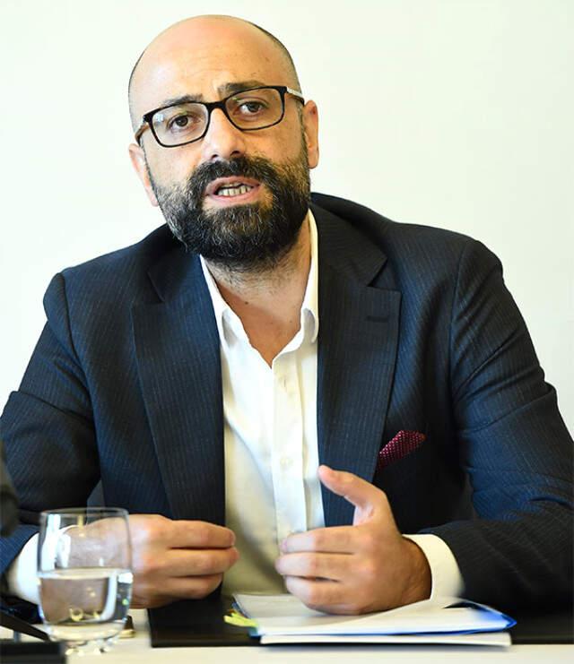 Kemal Sunal'ın Ailesi 'Telif Hakkı' Davasını Anayasa Mahkemesi'ne Taşıyor