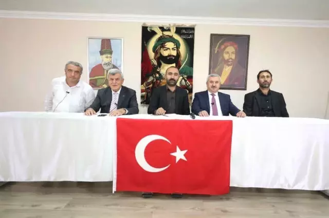 Muharrem Ayı Orucunu Körfez Cem Evi'nde Açtı Muharrem Ayı Orucunu Körfez Cem Evi'nde Açtı