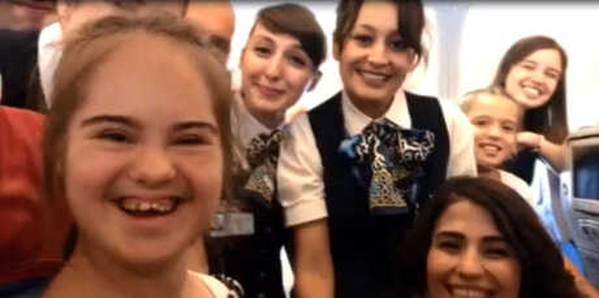 Otizmli Tuğçe'ye 35 Bin Feetde Sürpriz Doğum Günü Kutlaması