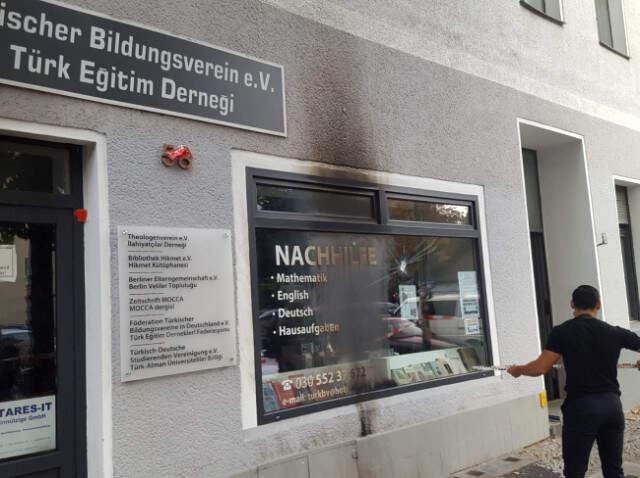 Almanya'daki Türk Eğitim Derneği'ne Molotof Kokteyli ile Saldırdılar