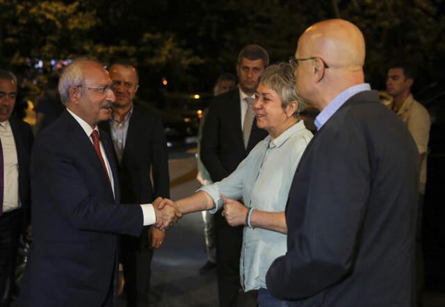 CHP Lideri Kemal Kılıçdaroğlu, Enis Berberoğlu ile Bir Araya Geldi