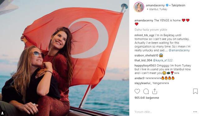 Ünlü Model, Amanda Cenry 'Yenge Eve Döndü' Diyerek Türkiye'ye Geldiğini Duyurdu
