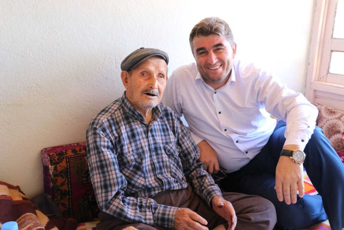 Başkan Tosun, Börtlüce'ye Hizmet Müjdesi Götürdü