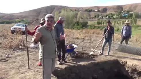 Bingöl'de Kültür Varlıkları Baraj Suyu Altında Kalmadan Kurtarılıyor Bingöl'de Kültür Varlıkları Baraj Suyu Altında Kalmadan Kurtarılıyor