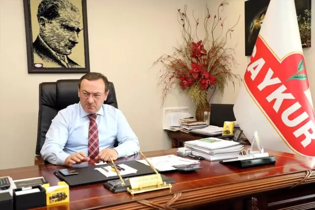 Çaykur Tarihinin En Büyük İkinci Yaş Çay Alımını Yaptı