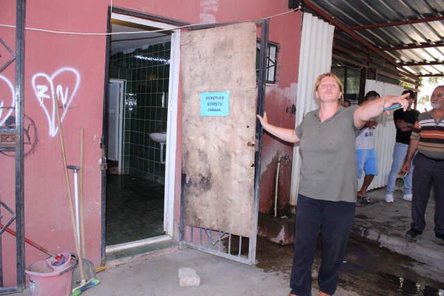 Dövizdeki Artışı Bahane Edip Tuvalete Zam Yapılması Pazarcıları İsyan Ettirdi