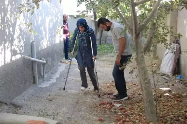 Ölü Taklidi Yaparak Elinden Kurtulduğu Katilin Bulunmasını İstiyor
