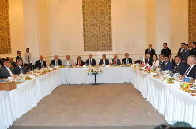 Sanayi Odası Başkanı Ünverdi Ekonomiyi Değerlendirdi Sanayi Odası Başkanı Ünverdi Ekonomiyi Değerlendirdi