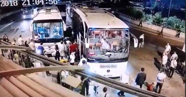 Ünlü Komedyen Şafak Sezer'in Abisi, 'Yankesicilik'ten Tekrar Tutuklandı