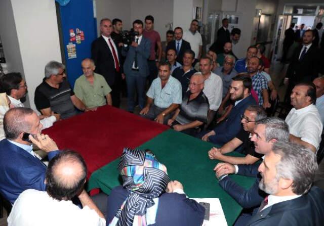 Başkan Erdoğan, TEKNOFEST'in Ardından Çocukluğunun Geçtiği Kasımpaşa'yı Ziyaret Etti