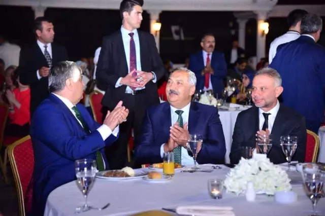 Başkan Ertürk'e Anlamlı Ödül