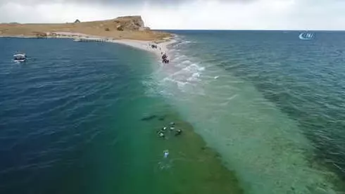 Çarpanak Adası'na Antik Yoldan Su Altı Yürüyüşü Çarpanak Adası'na Antik Yoldan Su Altı Yürüyüşü