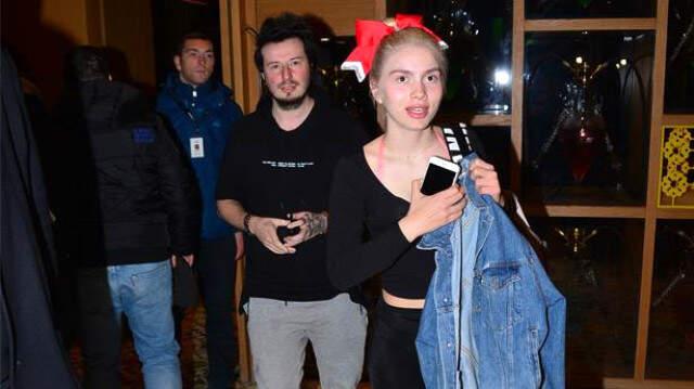 Emrah Karaduman'ın 'Akalınca' Tweeti Demet Akalın'ı Kızdırdı