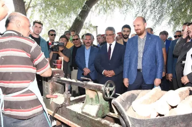Etnospor Konfederasyonu Başkanı Erdoğan: 'Küreselleşmeye Eşlik Eden Tek Tipleşmeye Biz Karşıyız' Etnospor Konfederasyonu Başkanı Erdoğan: 'Küreselleşmeye Eşlik Eden Tek Tipleşmeye Biz Karşıyız'