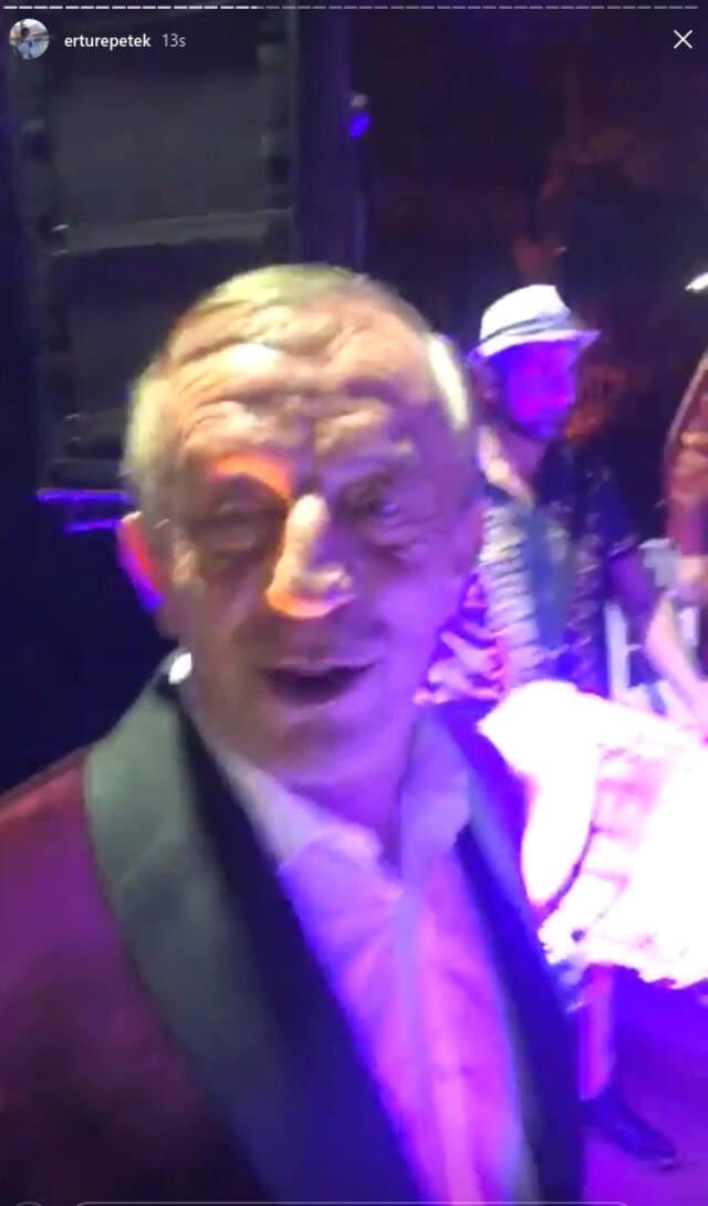 Ali Ağaoğlu, Oğlu Ali Ege'nin Sünnet Düğününde Eski Eşi Petek Ertüre ile Mutluluk Pozu Verdi