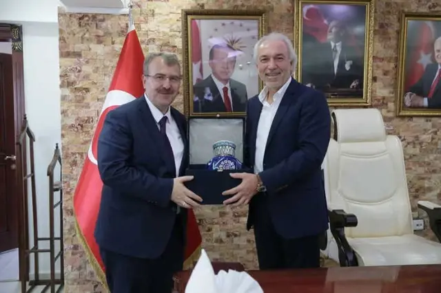 Bakan Yardımcısı Eldemir, Kütahya Belediyesi'ni Ziyaret Etti