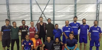 Hakkari'de 'Fatih Keskin Halı Saha Futbol Turnuvası' Başladı