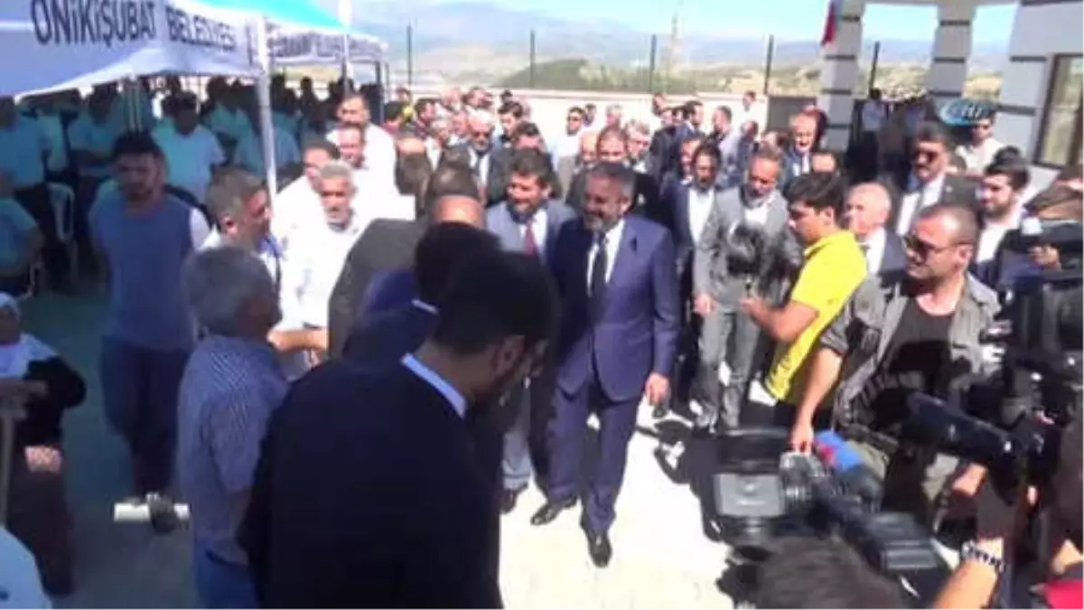 AK Parti Genel Başkan Yardımcısı Mahir Ünal: 'Biz Kahramanları da Hainleri de Unutmayız'