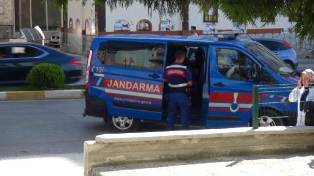 İki Kardeşe Çarparak Öldüren TIR Sürücüsü, Olay Yerinden Kaçtıktan Sonra Teslim Oldu