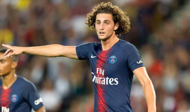 PSG, Beşiktaş'ın da Gündeminde Yer Alan Lucas Paqueta'ya Talip Oldu
