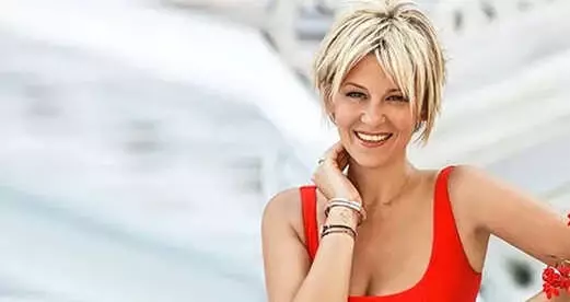 Ünlü Gazeteci Ayşe Arman, Yatak Pozunu Takipçileriyle Paylaştı! Ünlü Gazeteci Ayşe Arman, Yatak Pozunu Takipçileriyle Paylaştı!
