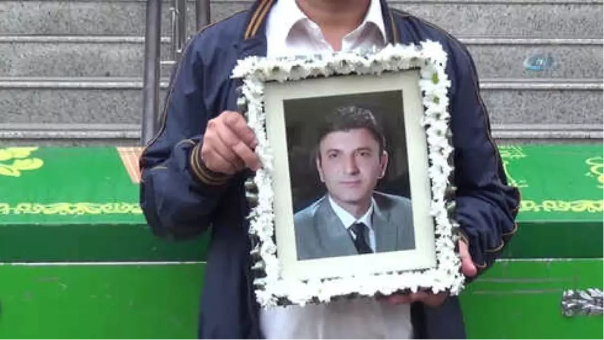 Ağaca Asılı Olarak Bulunan Avukat Son Yolculuğuna Uğurlandı.