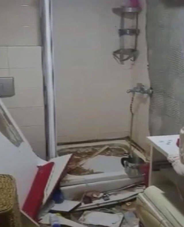 Çocuğunu Sokak Ortasında Döven Annenin Evinden Çıkanlar Tüyler Ürpertti