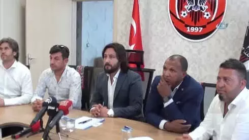 Çorum Belediyespor'da Mehmet Aurelio Dönemi Başladı Çorum Belediyespor'da Mehmet Aurelio Dönemi Başladı