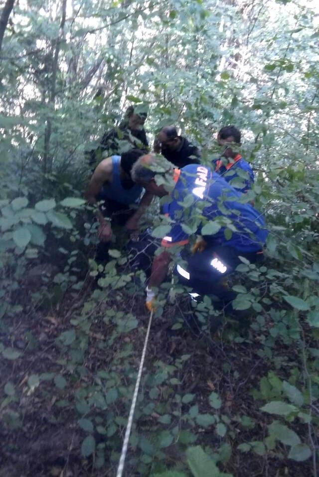 Gümüşhane'de Yayla Dönüşü Minibüs Uçuruma Yuvarlandı: 3 Ölü, 3 Yaralı