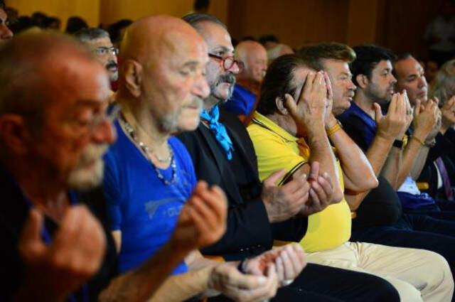 Hayatını Kaybeden Yakup Yavru'nun Bugün Alacağı 'Emek Ödülü' Tabutunun Yanına Kondu