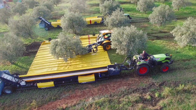 Mahsulleri Toplanmasını Hızlandırmak İçin Üretilen Araç, Zeytin Tarımında Çağır Açacak