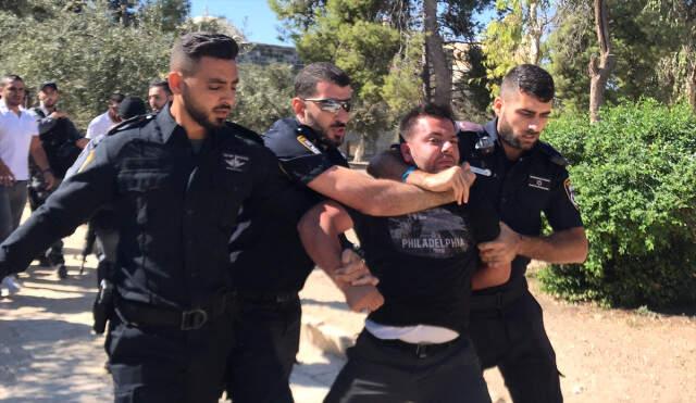 Mescid-i Aksa'da Gergin Gün