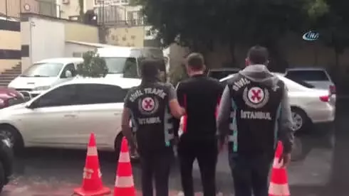 Tek Teker Anıl' Kıskıvrak Yakalandı Tek Teker Anıl' Kıskıvrak Yakalandı
