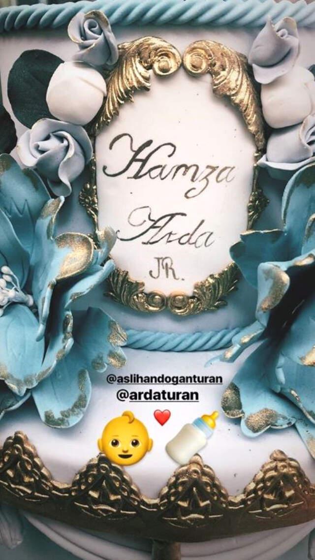 Aslıhan Doğan Turan, Doğacak Bebeği İçin Parti Düzenledi