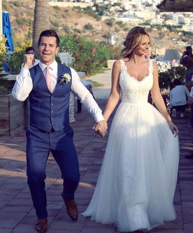Cristiano Ronaldo'yu İfşa Eden Cesur Model Rhian Sugden, Balayı İçin Antalya'yı Seçti