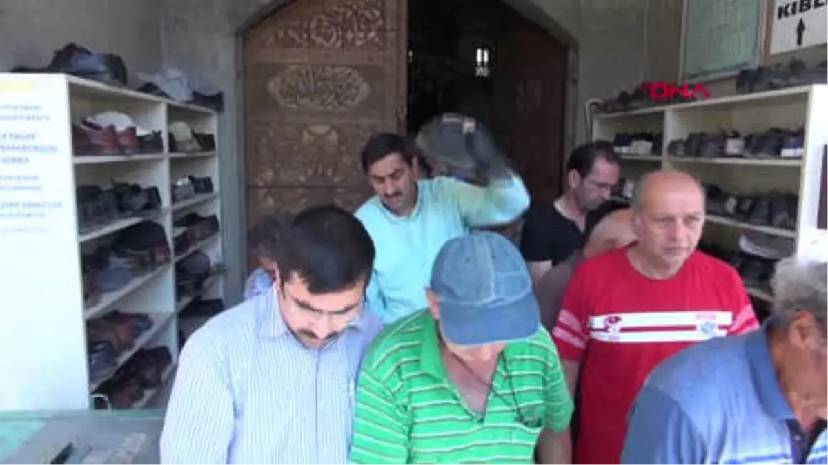 Denizli'de Cemaatle Vakıf Arasında 'Cami Bakımsız' Tartışması Hd
