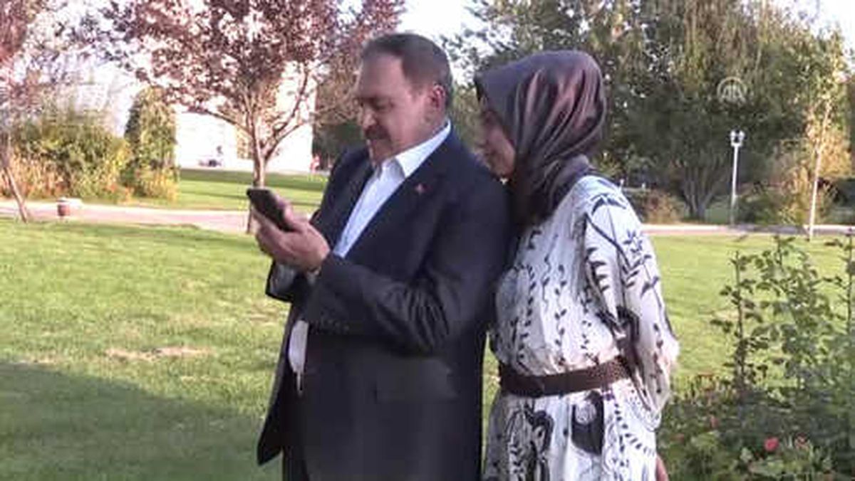 Eroğlu'ndan Kızına 'Tıbbi ve Aromatik Bitki' Danışmanlığı