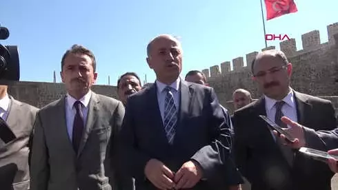 Erzurum Kale Kazısı İncelemesinde Valinin Ödenek İsteğine Olumlu Cevap Erzurum Kale Kazısı İncelemesinde Valinin Ödenek İsteğine Olumlu Cevap