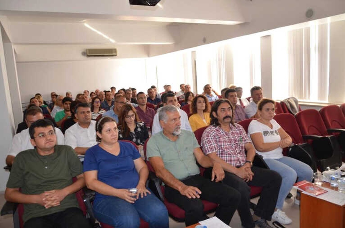 Denizli'de Bitki Sağlığı Çalışmaları Değerlendirildi