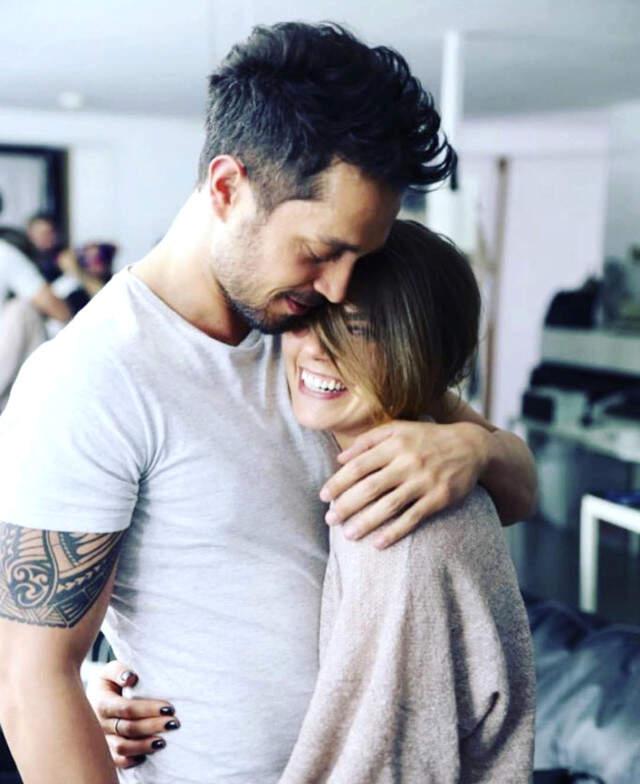 Astrolog Aytaç Öner, Canlı Yayında Aslı Enver ve Murat Boz'un Barıştığını Söyledi