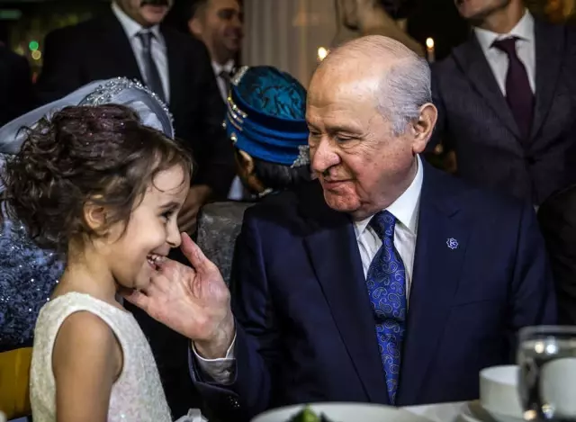 Bahçeli Sünnet Düğününe Katıldı Bahçeli Sünnet Düğününe Katıldı