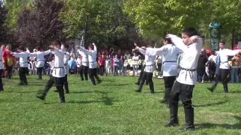 Eşme Ayvası Festivali Başladı