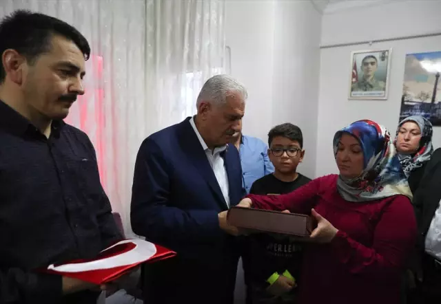 TBMM Başkanı Binali Yıldırım'dan Şehit Ailesine Ziyaret