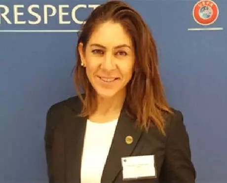 Muayenehanede veya ofiste gerdek olmaz, olamaz 85