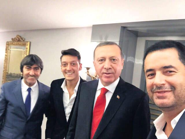 Acun Ilıcalı Erdoğan ile İlgili Soruya Cevap Vererek: Cumhurbaşkanımıza Yakın Olmanın Avantajını Görmedim