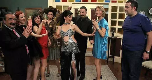 Mide Küçültme Ameliyatı Sonrası Rahatsızlanarak Hayatını Kaybeden Yıldırım Öcek Kimdir? Mide Küçültme Ameliyatı Sonrası Rahatsızlanarak Hayatını Kaybeden Yıldırım Öcek Kimdir?