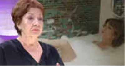 Oyuncu Güven Hokna, Gökçe Bahadır'ın Kayıp Şehir'deki Rolünün Altından Kalkamadığını Söyledi Oyuncu Güven Hokna, Gökçe Bahadır'ın Kayıp Şehir'deki Rolünün Altından Kalkamadığını Söyledi